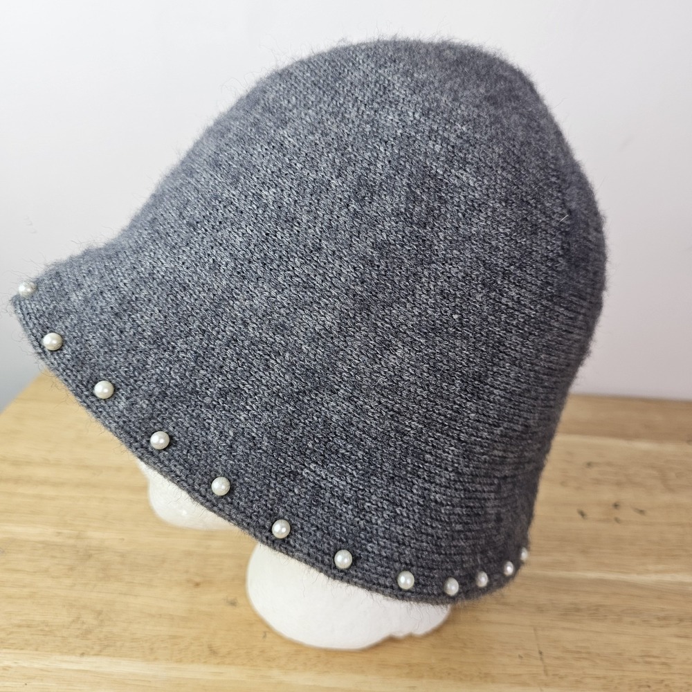 Hat Womens Gray Soft Bucket Pearl Trim Fuzzy Knit Polyester Acrylic One Size